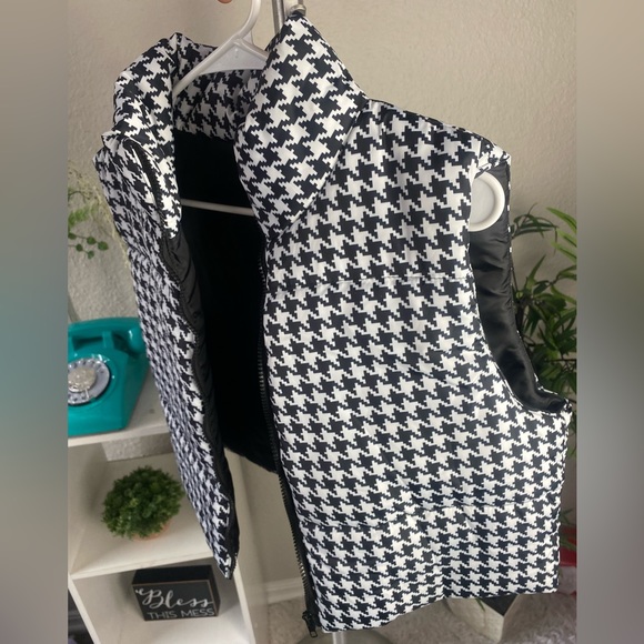 Puffer Vest 💕 NWOT - Picture 5 of 7